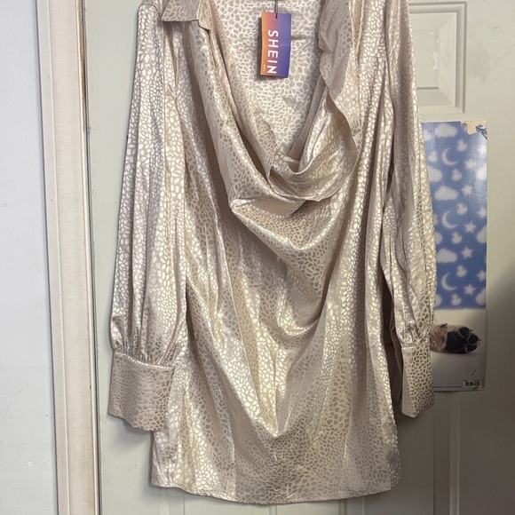 SHEIN Shimmering Cream Cowl Neck Blouse Size L with matching belt - Picture 1 of 7